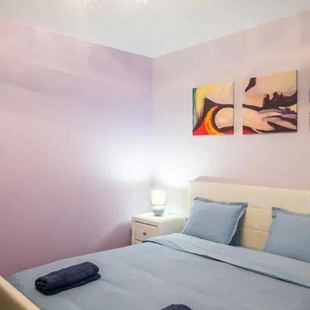 Apartments In The Center Of Minsk On Romanovskay Sloboda 10 Extérieur photo